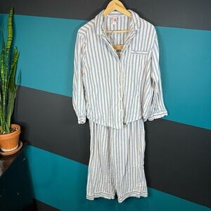 Victoria's Secret Blue and White Striped Fabric